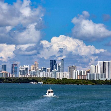 Ivory On The Bay Apartment Miami Beach Bagian luar foto