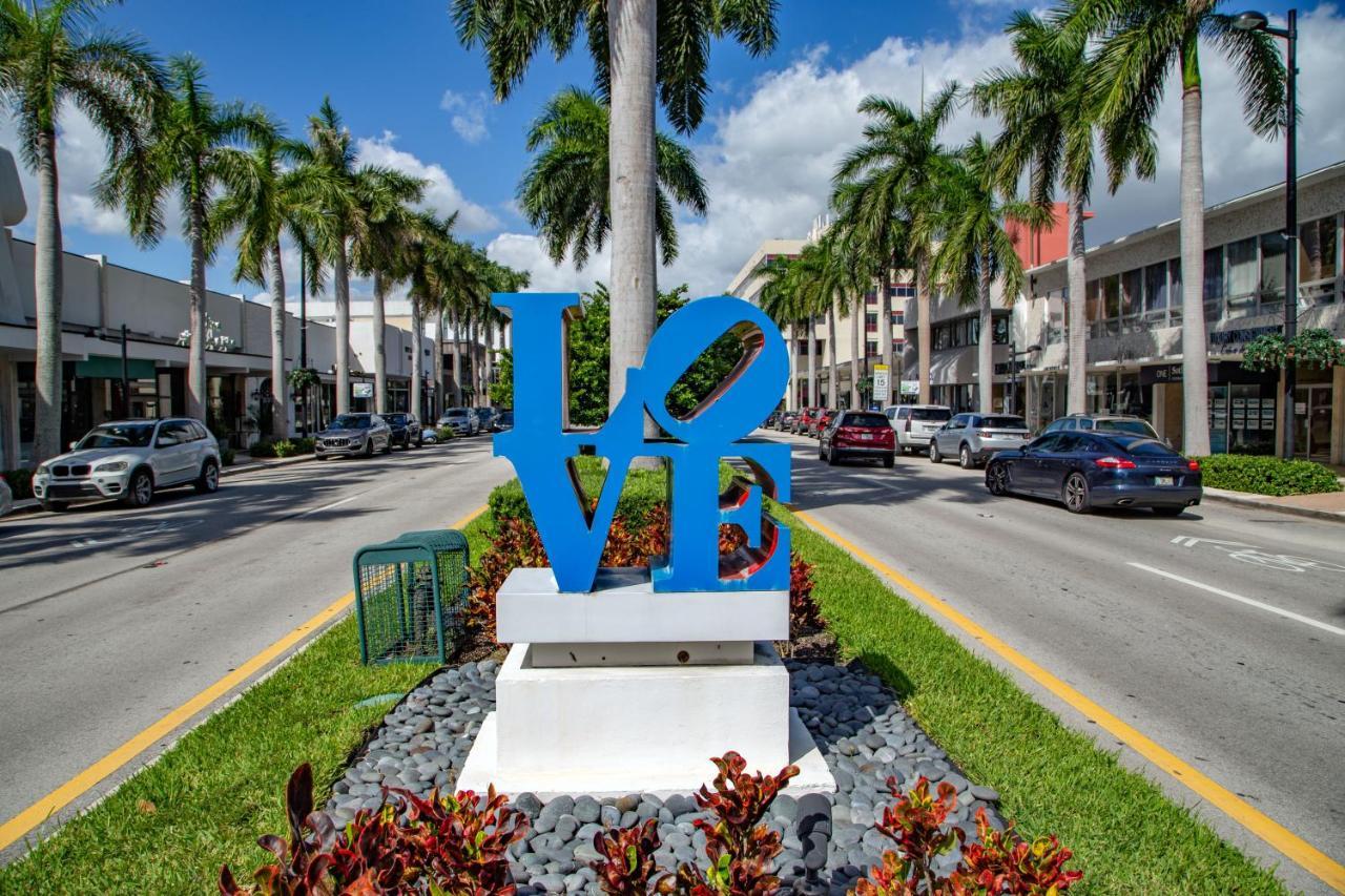 Ivory On The Bay Apartment Miami Beach Bagian luar foto