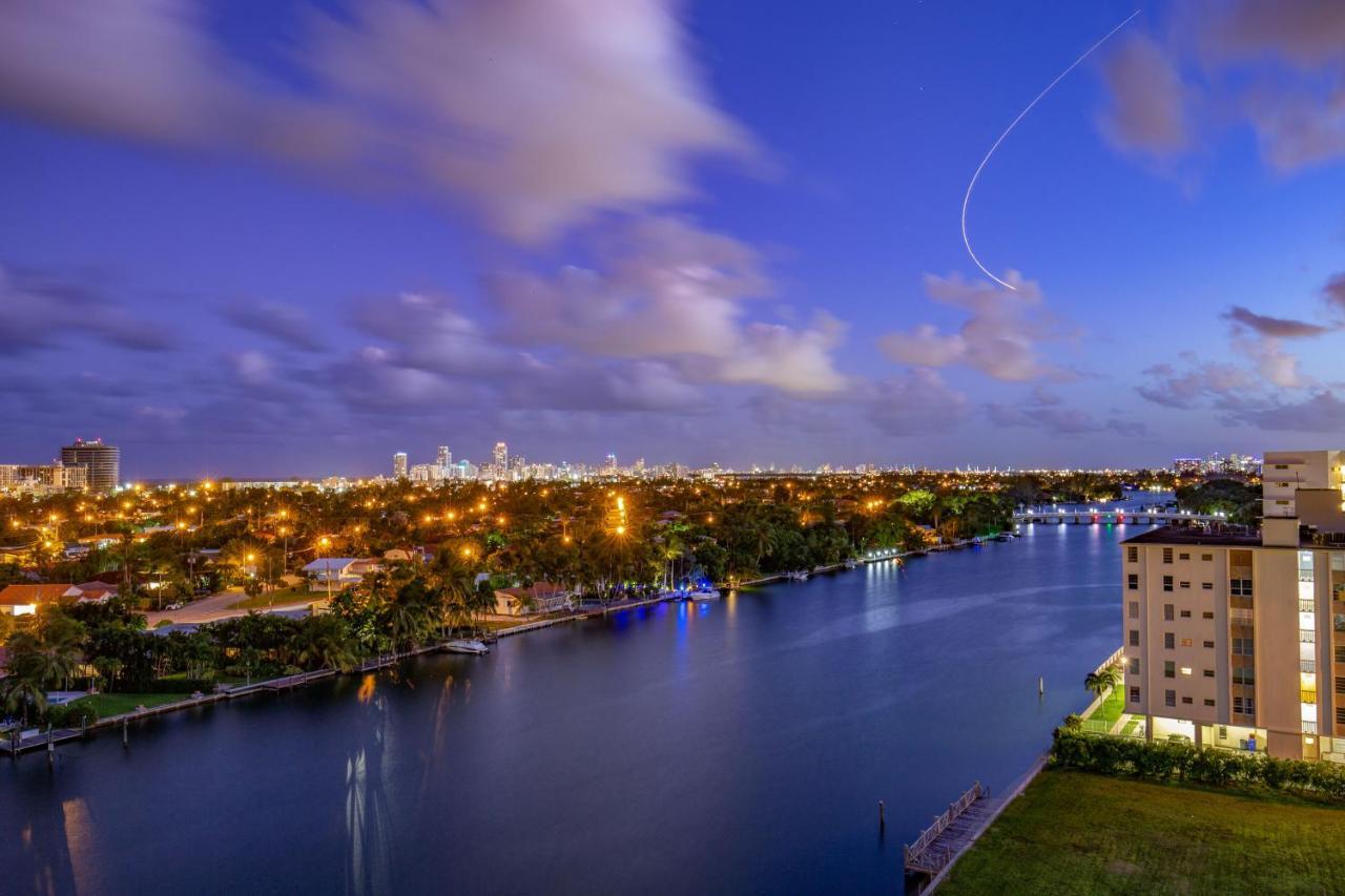 Ivory On The Bay Apartment Miami Beach Bagian luar foto