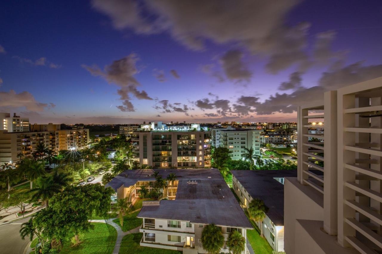 Ivory On The Bay Apartment Miami Beach Bagian luar foto